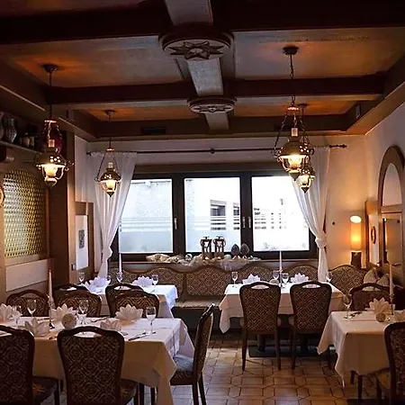 Hotel Restaurant Lamm 3*