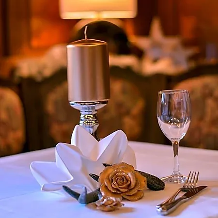 Hotel Restaurant Lamm 3*