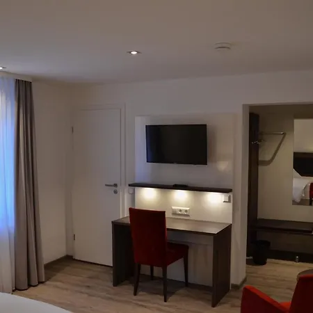 Hotel Restaurant Lamm 3*