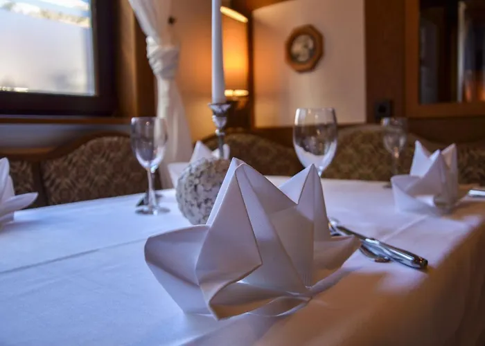 호텔 Restaurant Lamm Monsheim (Enz)