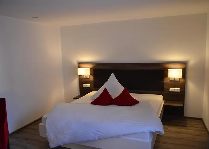 Hotell Restaurant Lamm Monsheim (Enz)