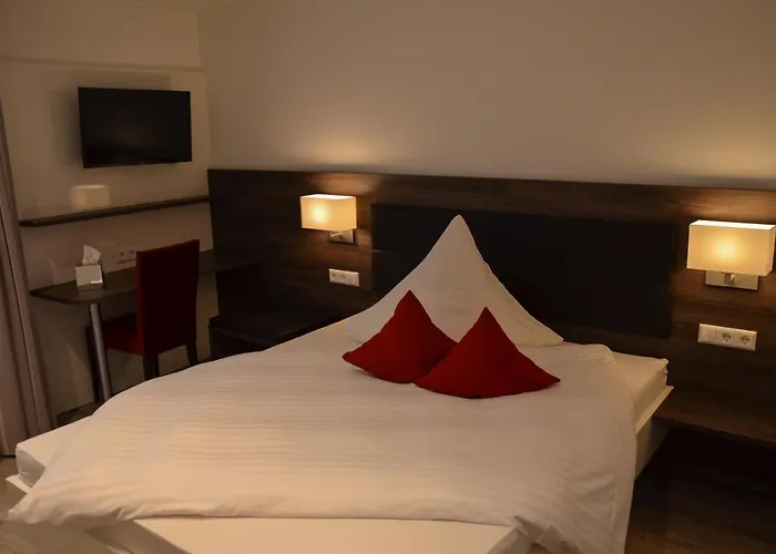 Hotell Restaurant Lamm 3*